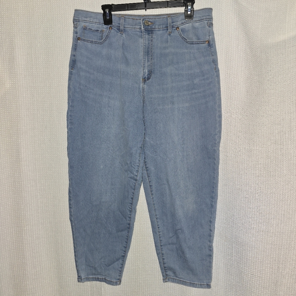 Sonoma Women's Baggy Distressed Blue Denim Jeans Pleated Front Sz. 16 Cropped